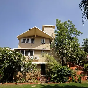 Ambavgarh Retreat Guest house Udaipur