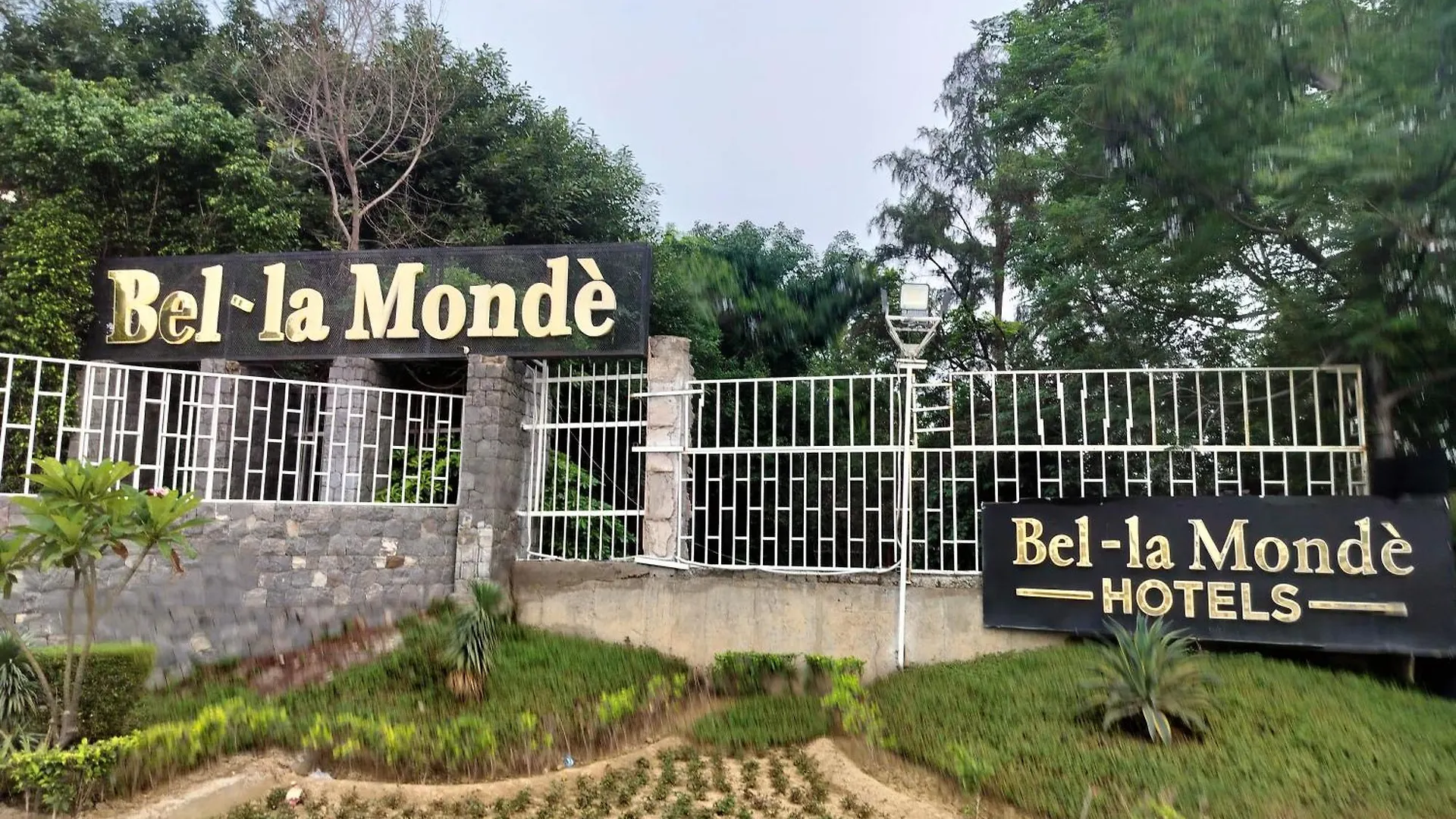 Bel-La Monde Hotel Nh8 At 6Km From Igi Airport Delhi New Delhi